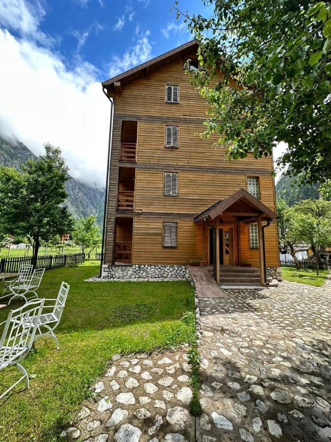 Residence Quku Valbones Экстерьер фото