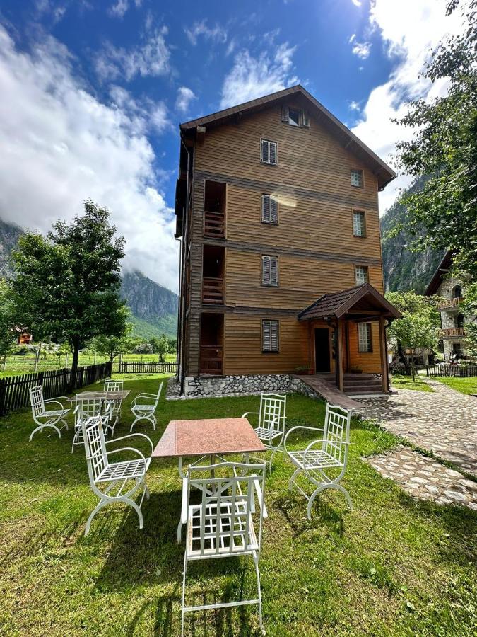 Residence Quku Valbones Экстерьер фото