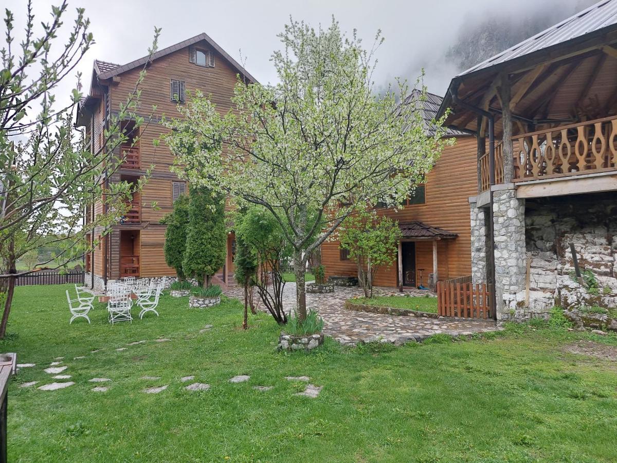 Residence Quku Valbones Экстерьер фото