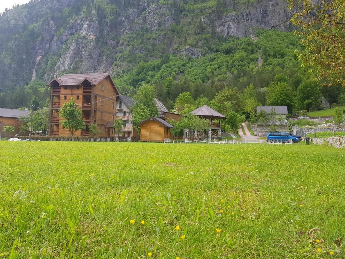 Residence Quku Valbones Экстерьер фото